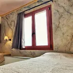 Vivea Entire Centro Piskopiano Cherso 헐소니소스