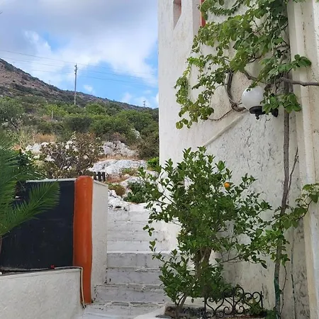 Vivea Entire Villa Centro Piskopiano Cherso Guest house *